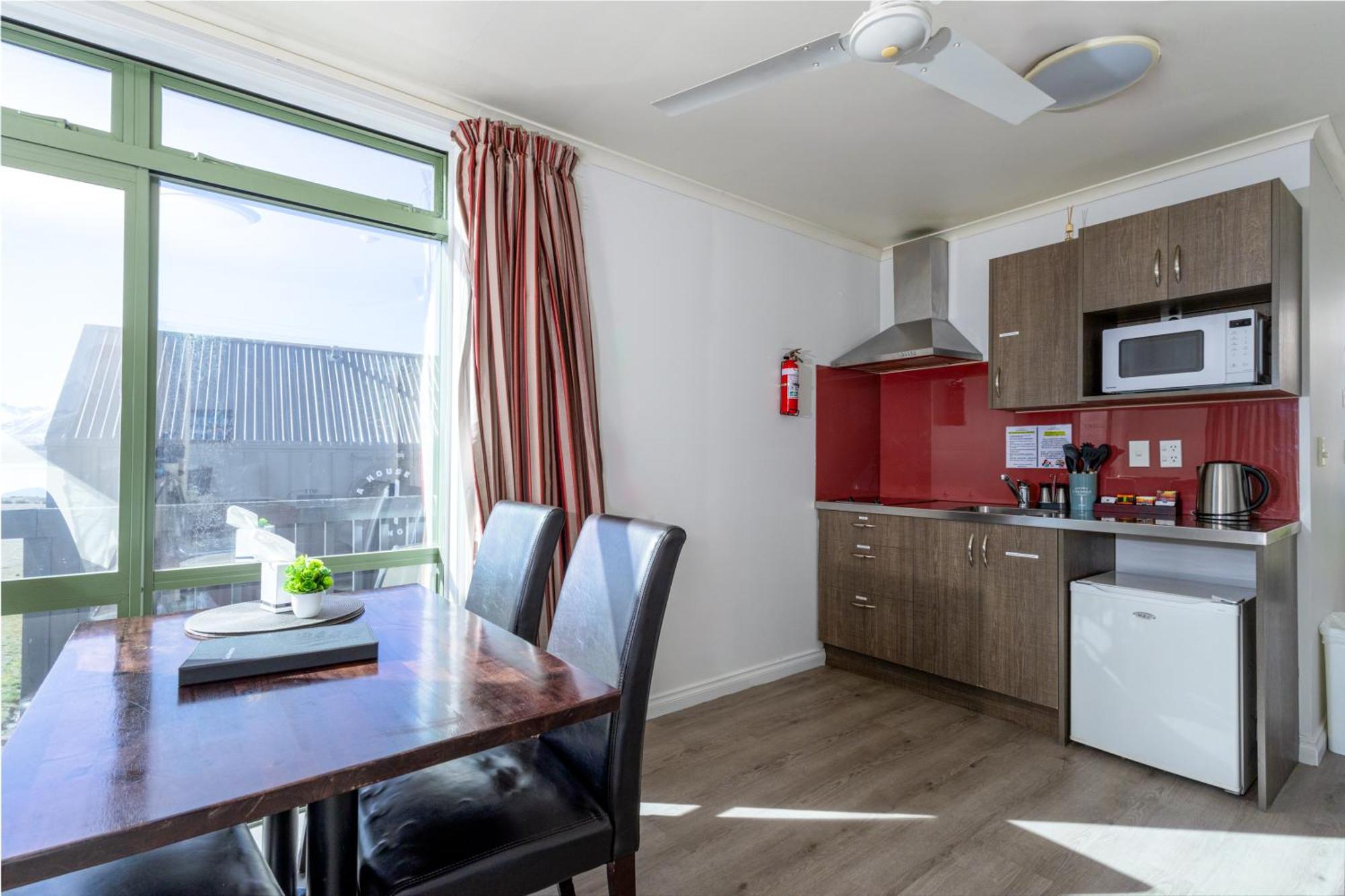 Lake Tekapo Village Motel Екстериор снимка